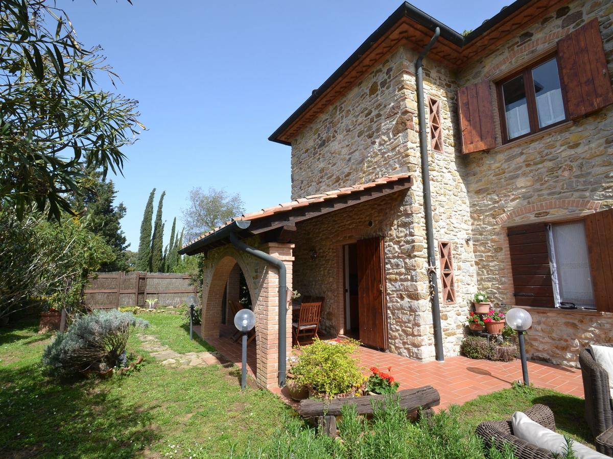 Belvilla By Oyo Villa Max Suvereto Exterior photo